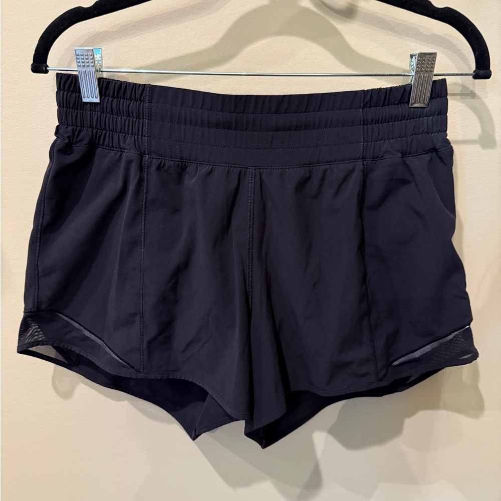 Lululemon 4” Hotty Hot High-Rise shorts